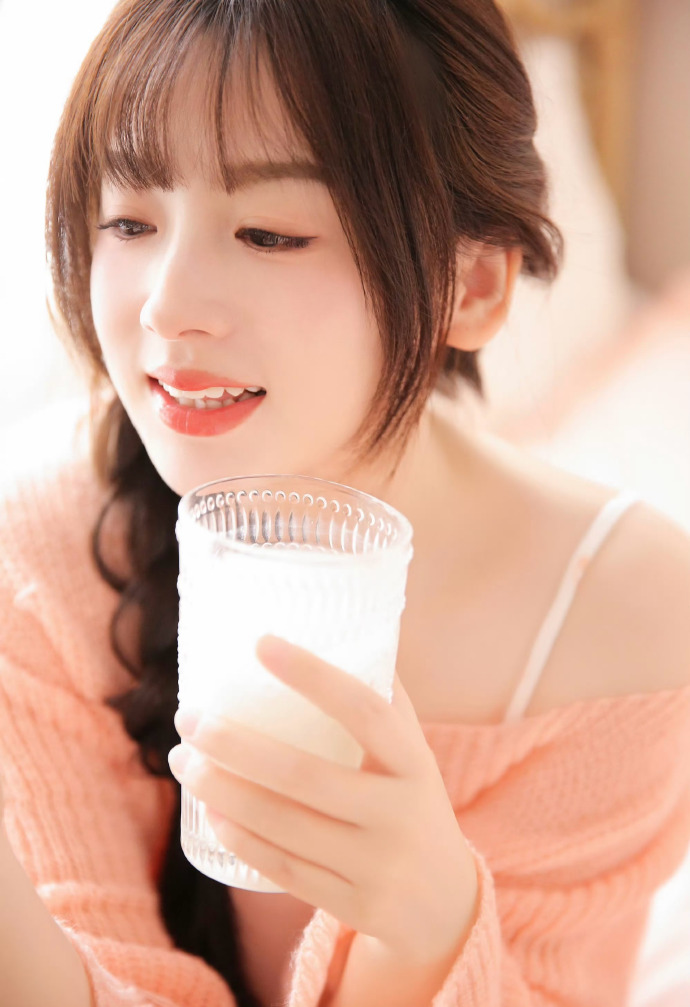 你好，李焕英 剧照