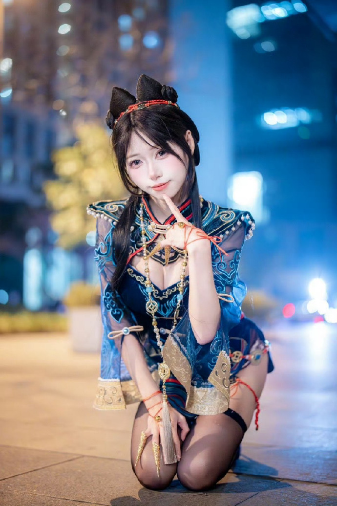 鬓边不是海棠红 封面